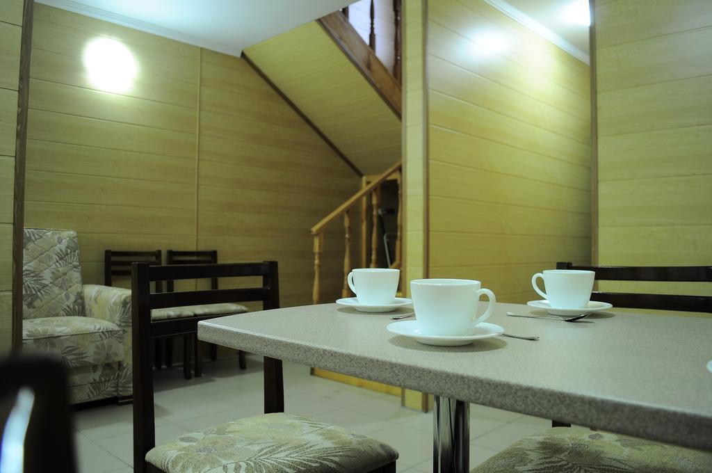 Dome Hotel Czołponata Zewnętrze zdjęcie